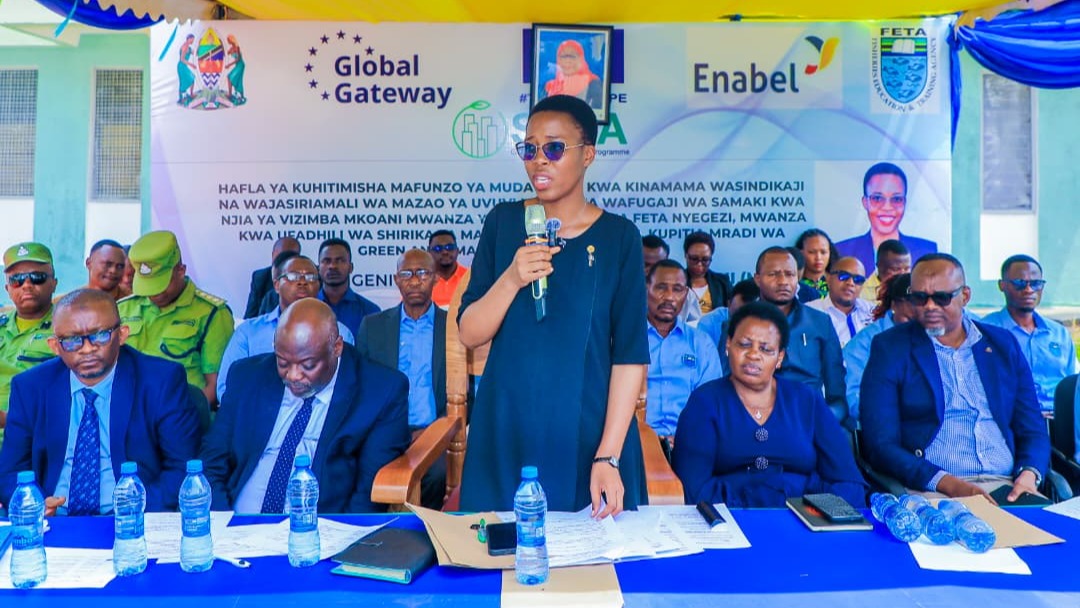 MHE. KAMANI AHITIMISHA MAFUNZO KWA WAJASIRIAMALI 350 WA SEKTA YA UVUVI